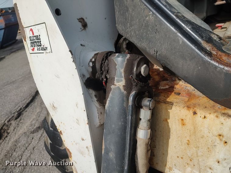 image for item LG9590 2010 Bobcat S650  skid steer loader