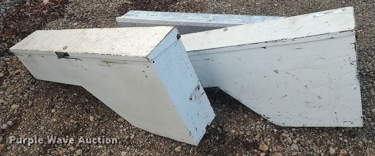 image for item LG9608 (3) toolboxes