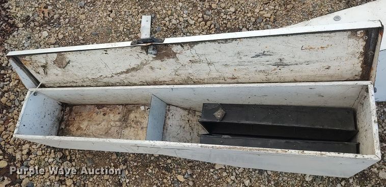 image for item LG9608 (3) toolboxes