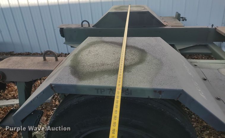 image for item LG9609 2011 Schutt Industries M200A1  utility trailer