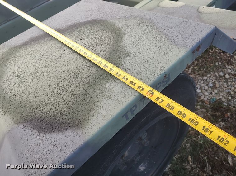 image for item LG9609 2011 Schutt Industries M200A1  utility trailer