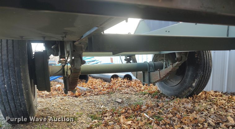 image for item LG9609 2011 Schutt Industries M200A1  utility trailer