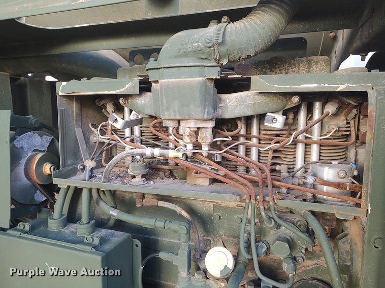 image for item LG9610 Onan  generator