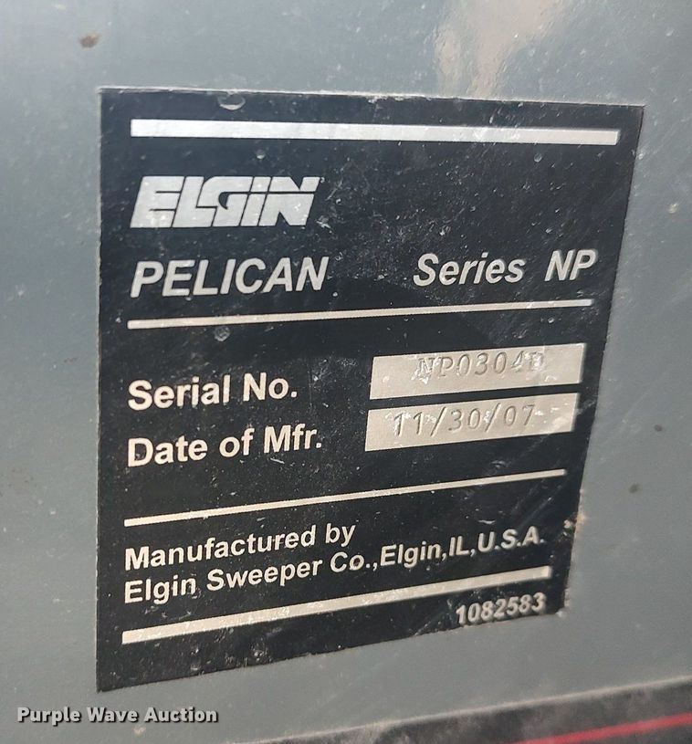 image for item LG9614 2007 Elgin Pelican  street sweeper