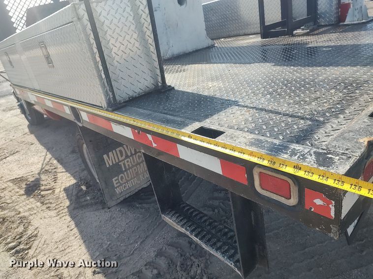 image for item LG9615 1999 Chevrolet C3500  flatbed pickup truck