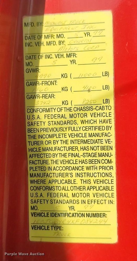 image for item LG9615 1999 Chevrolet C3500  flatbed pickup truck