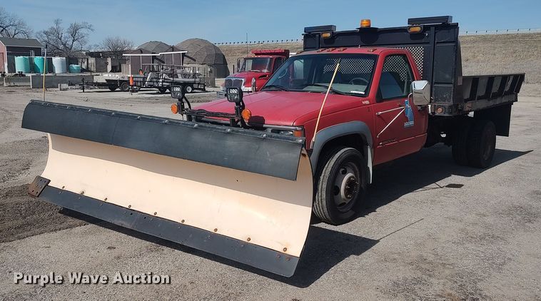 image for item LG9616 1996 Chevrolet C3500  dump flatbed pickup truck