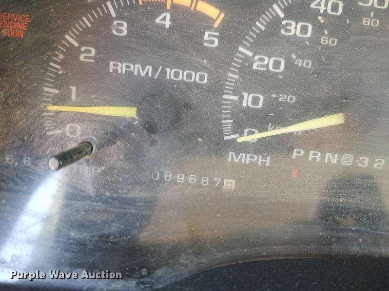 image for item LG9616 1996 Chevrolet C3500  dump flatbed pickup truck