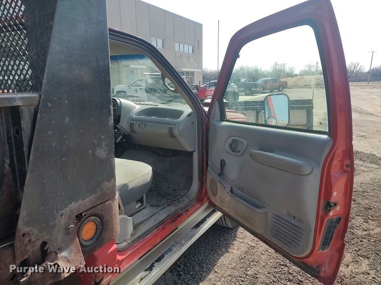 image for item LG9616 1996 Chevrolet C3500  dump flatbed pickup truck