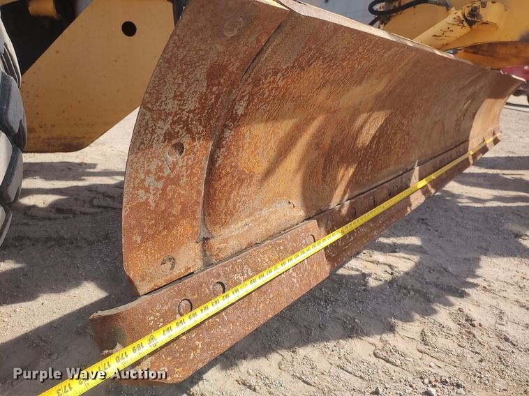 image for item LG9617 2000 Champion 720A VHP Series VI  motor grader