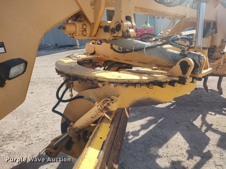 image for item LG9617 2000 Champion 720A VHP Series VI  motor grader