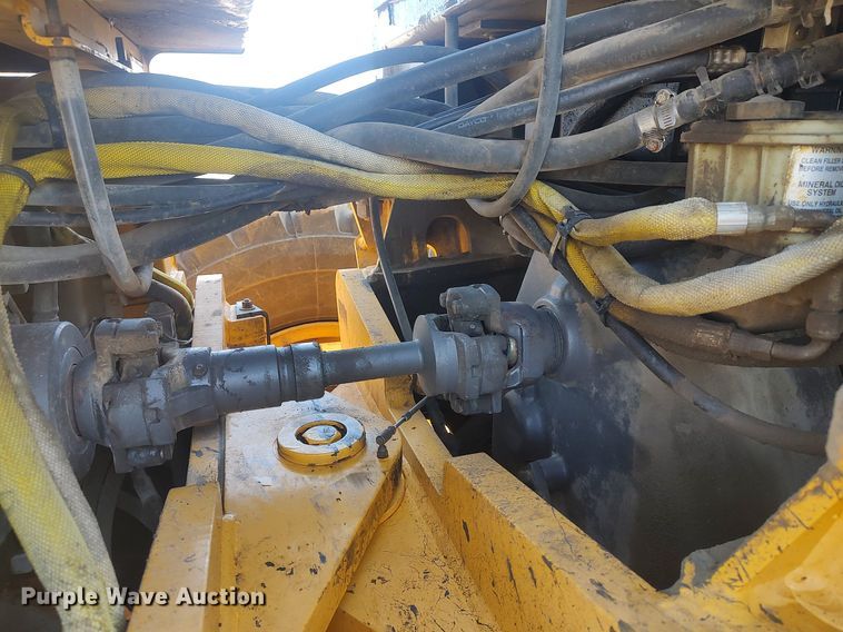 image for item LG9617 2000 Champion 720A VHP Series VI  motor grader
