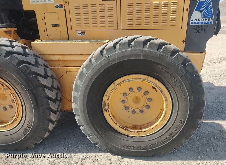 image for item LG9617 2000 Champion 720A VHP Series VI  motor grader