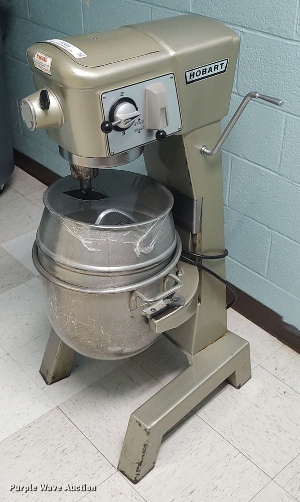 image for item LG9629 Hobart D300  mixer