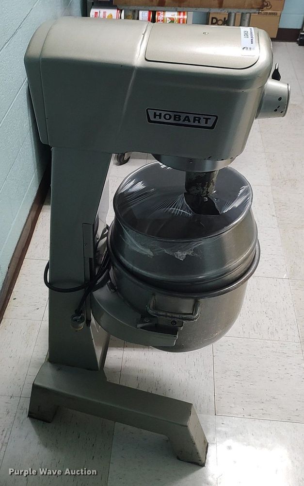 image for item LG9629 Hobart D300  mixer