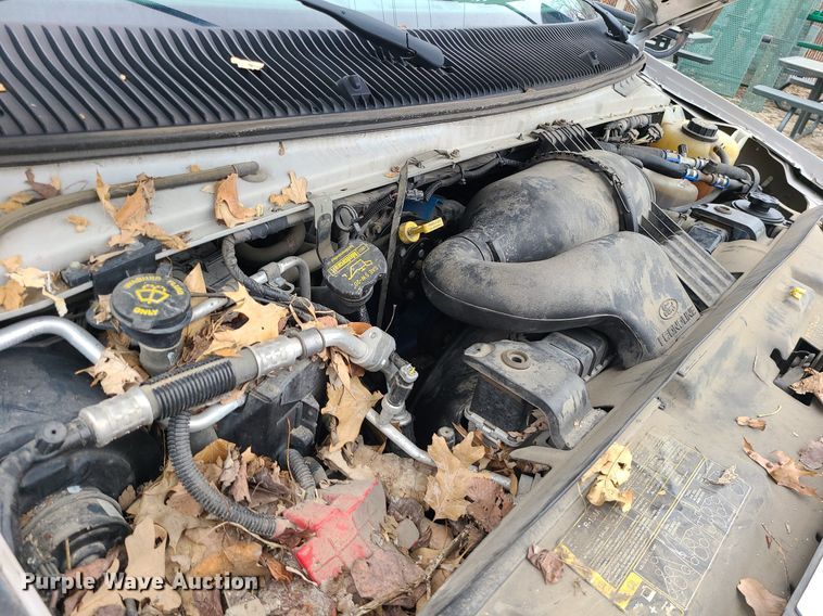 image for item LH9871 2013 Ford E450  shuttle bus