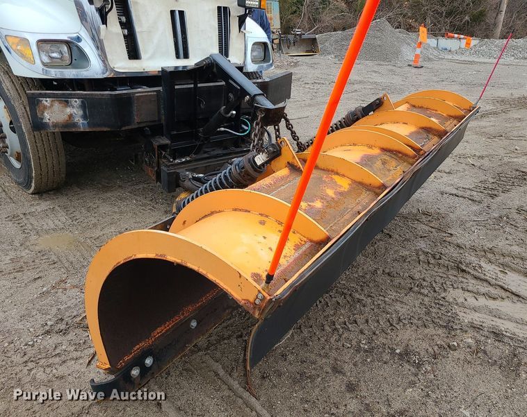 image for item LH9872 2006 International 7300  dump truck