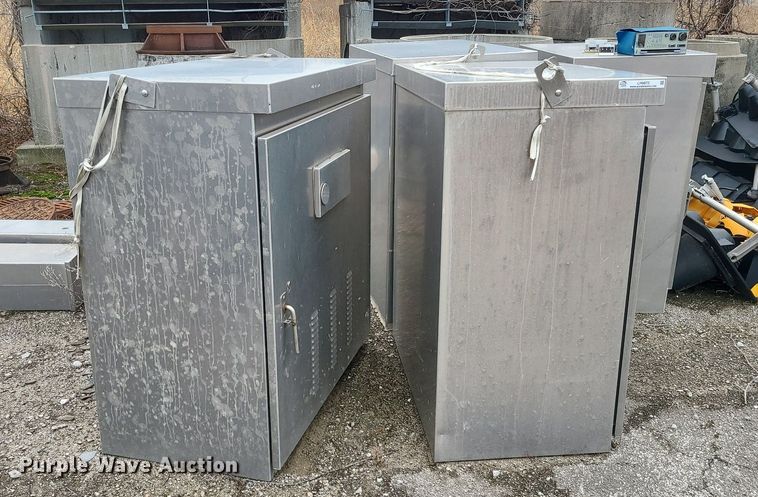 image for item LH9873 Road safety equipment