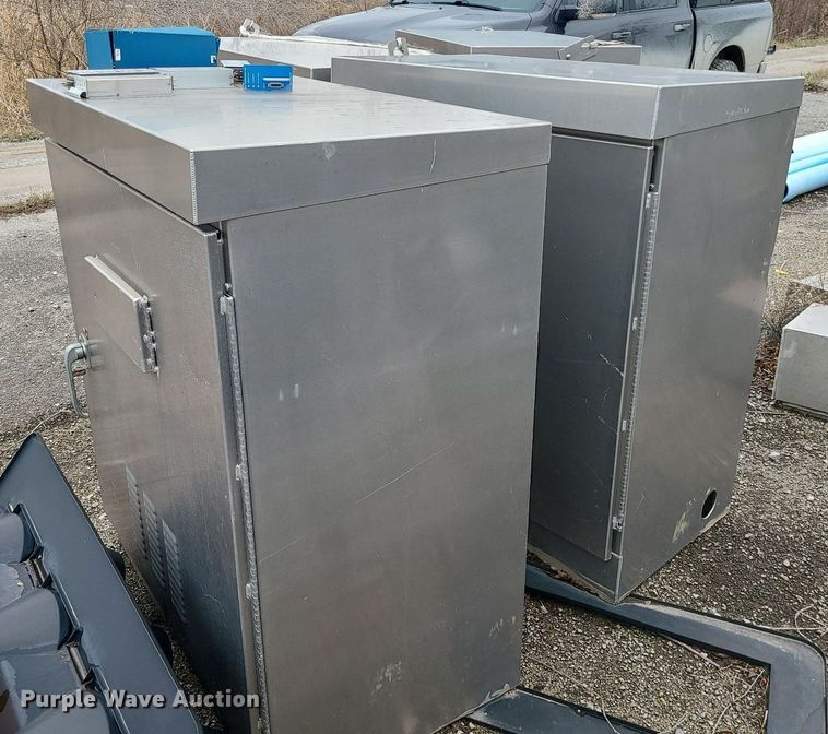 image for item LH9873 Road safety equipment