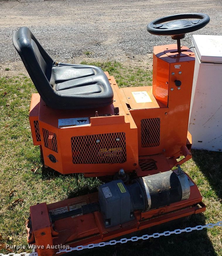 image for item LH9897 Salsco  greens roller