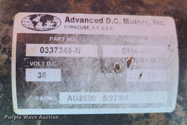 image for item LH9897 Salsco  greens roller