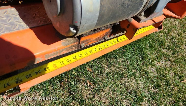 image for item LH9897 Salsco  greens roller