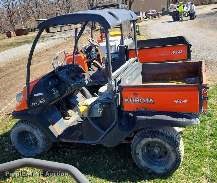 image for item LH9899 Kubota RTV500  utility vehicle