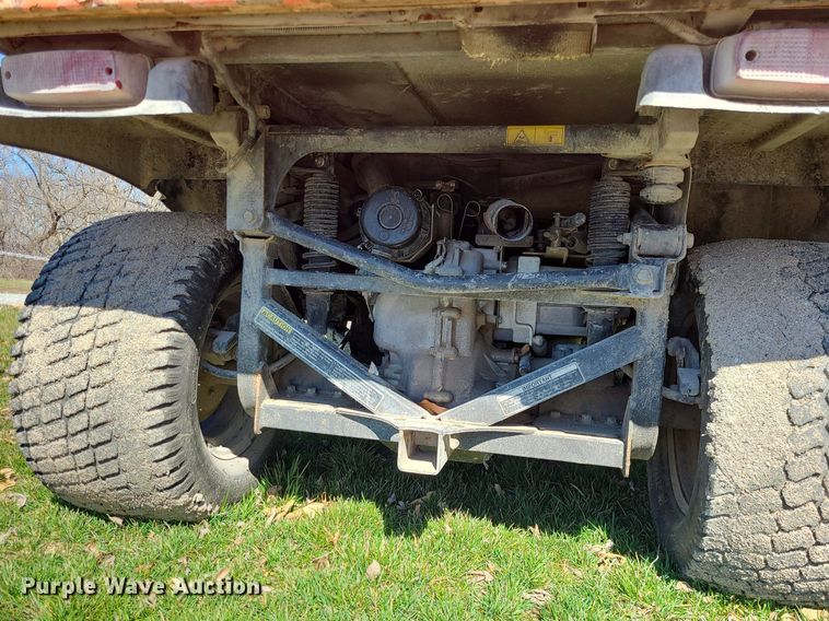 image for item LH9899 Kubota RTV500  utility vehicle