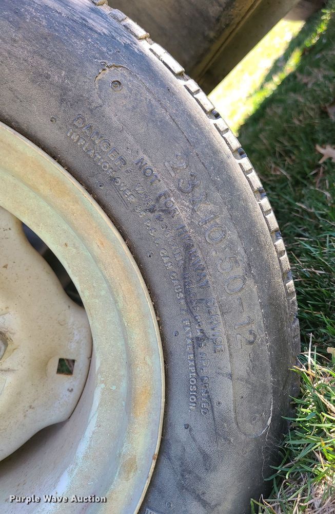 image for item LH9900 Lawn and garden