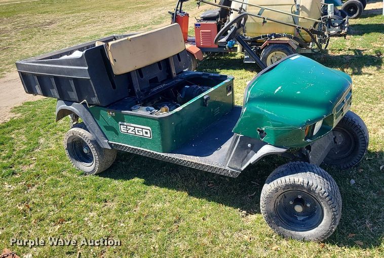 image for item LH9901 2010 EZ GO ST400  utility vehicle