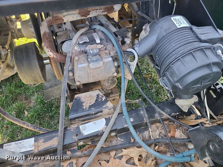 image for item LH9901 2010 EZ GO ST400  utility vehicle