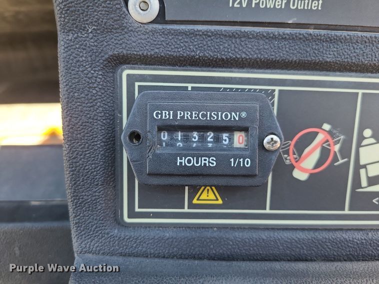 image for item LH9901 2010 EZ GO ST400  utility vehicle