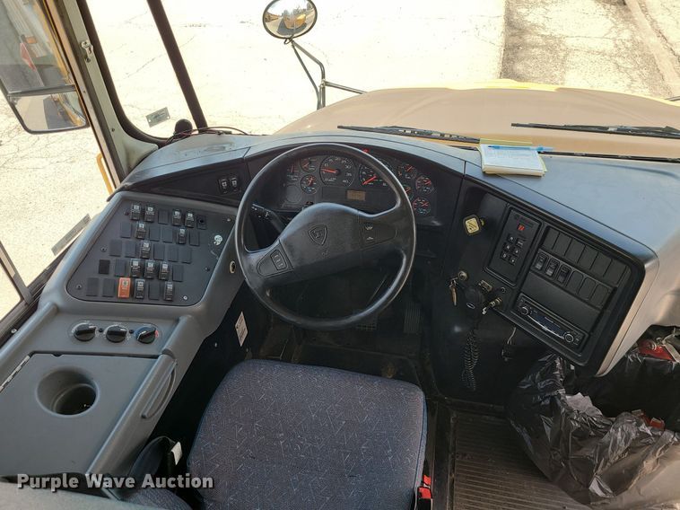 image for item LH9920 2007 IC PB105  school bus