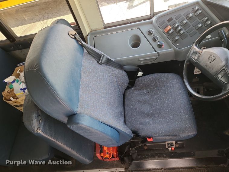 image for item LH9920 2007 IC PB105  school bus