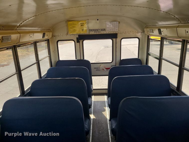 image for item LH9920 2007 IC PB105  school bus
