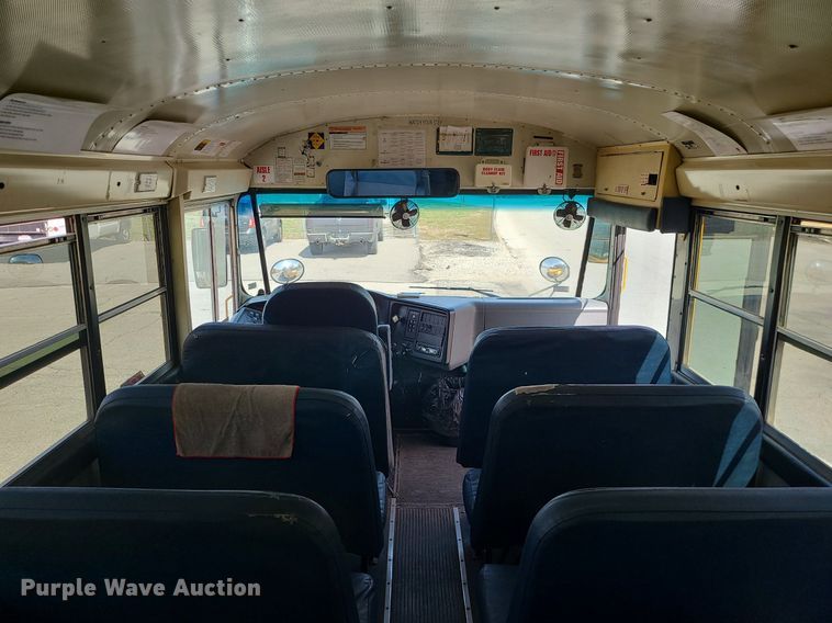 image for item LH9920 2007 IC PB105  school bus