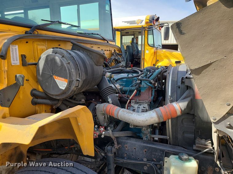 image for item LH9920 2007 IC PB105  school bus