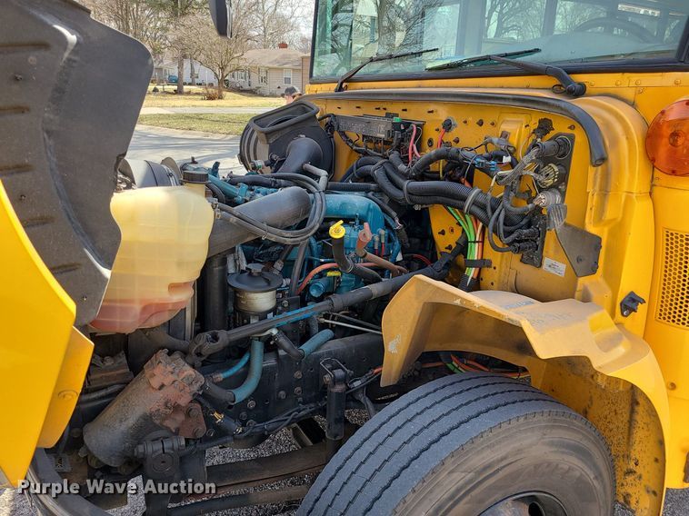 image for item LH9920 2007 IC PB105  school bus