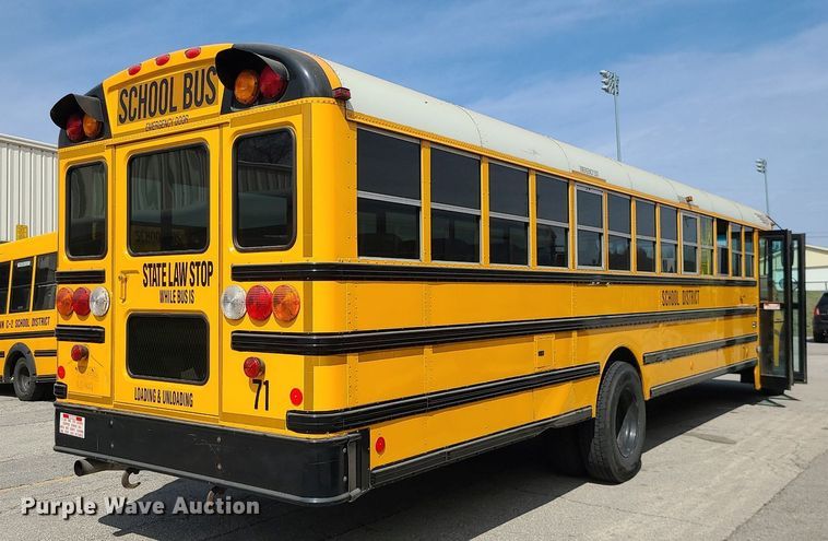 image for item LH9921 2006 IC PB105  school bus