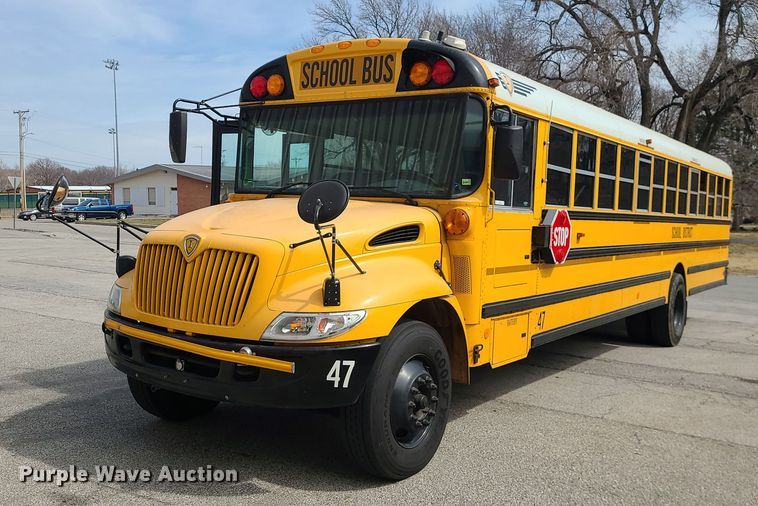 image for item LH9922 2007 IC PB105  school bus