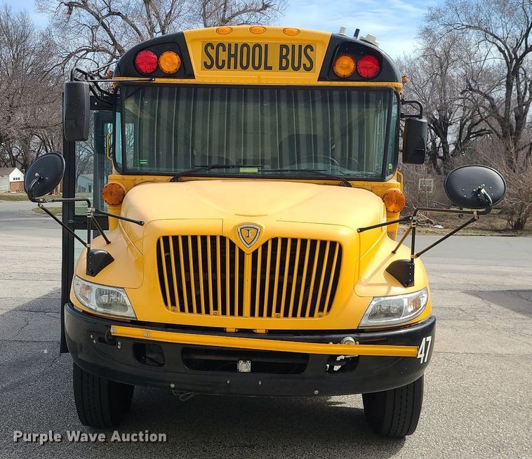image for item LH9922 2007 IC PB105  school bus