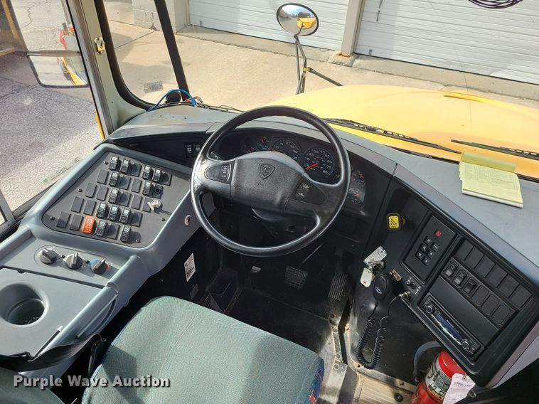 image for item LH9922 2007 IC PB105  school bus