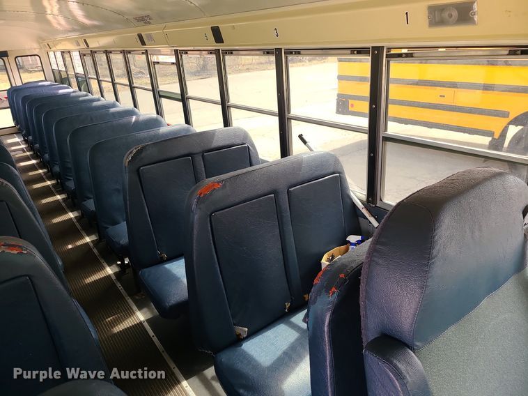 image for item LH9922 2007 IC PB105  school bus