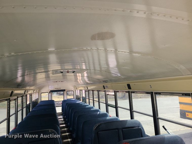image for item LH9922 2007 IC PB105  school bus
