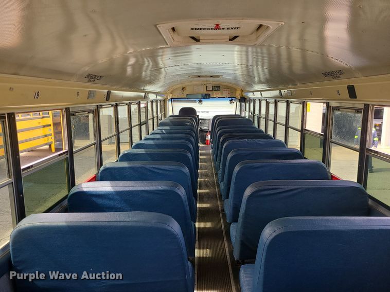 image for item LH9922 2007 IC PB105  school bus