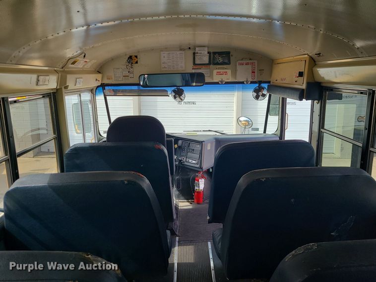 image for item LH9922 2007 IC PB105  school bus
