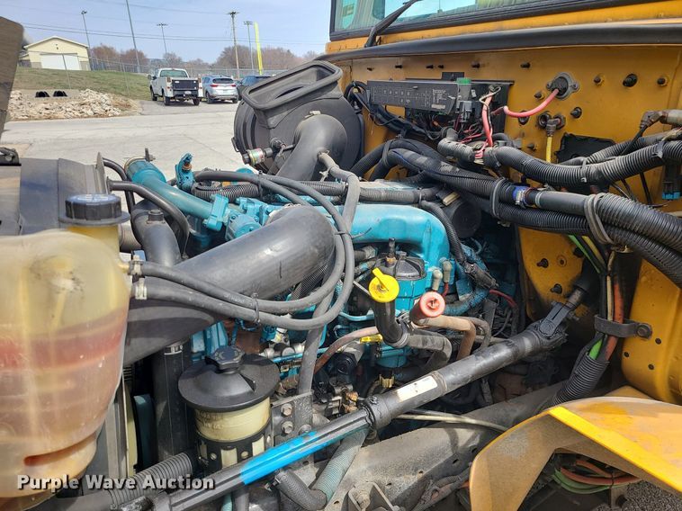 image for item LH9922 2007 IC PB105  school bus