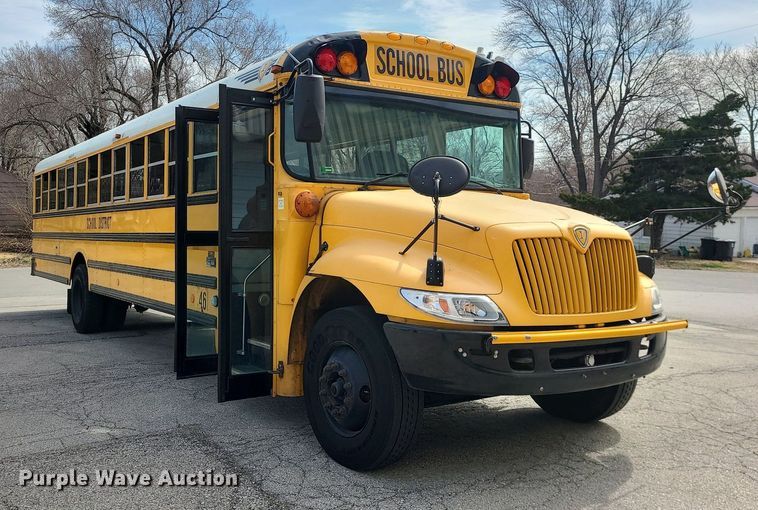 image for item LH9923 2007 IC PB105  school bus