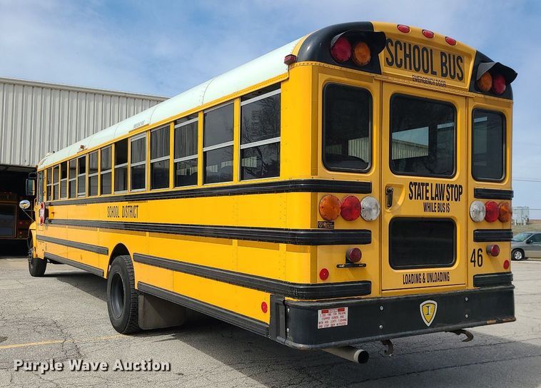 image for item LH9923 2007 IC PB105  school bus