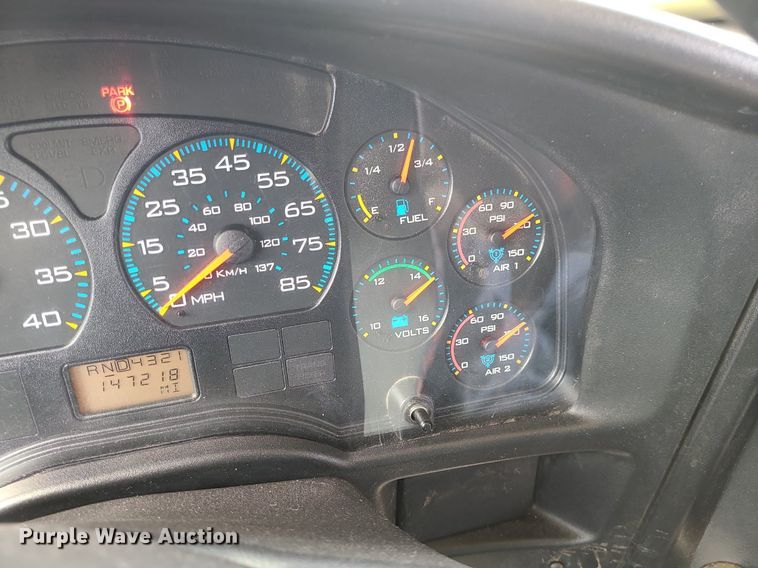 image for item LH9923 2007 IC PB105  school bus